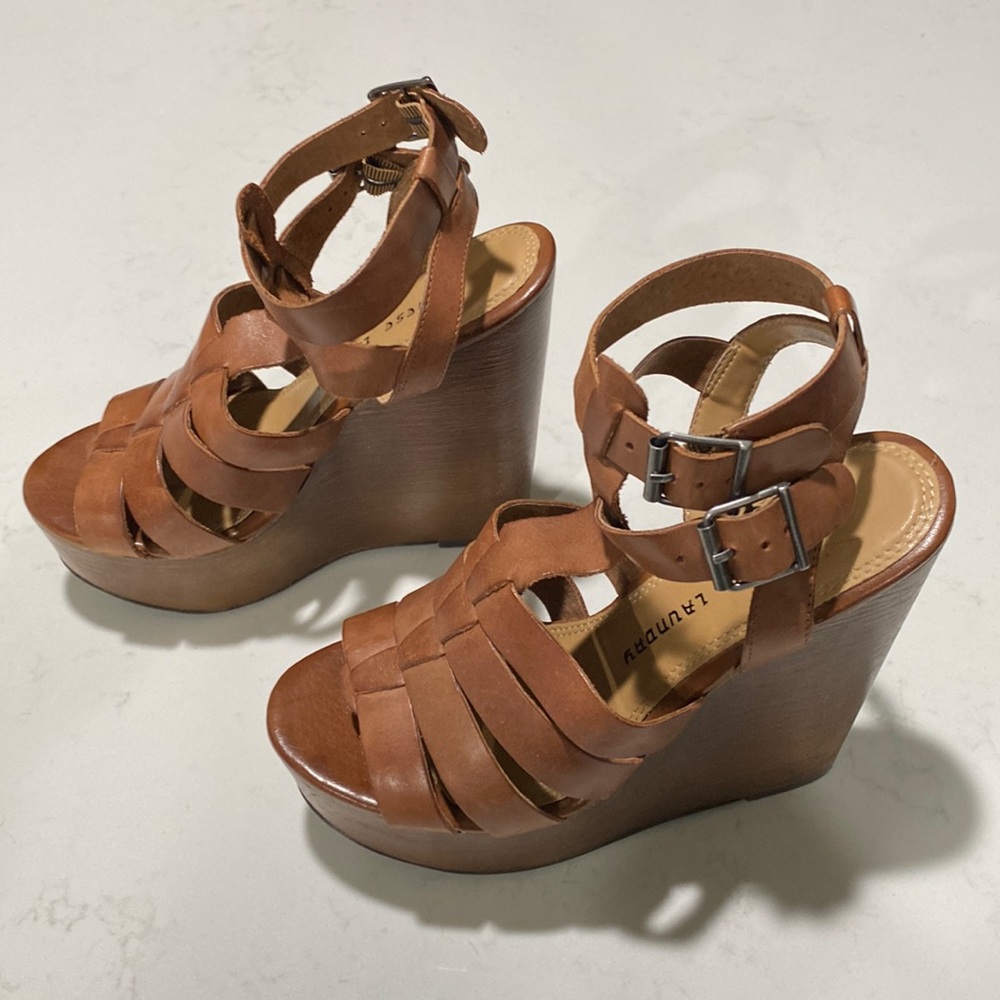 Chinese Laundry Jump Drive Wedge Sandal